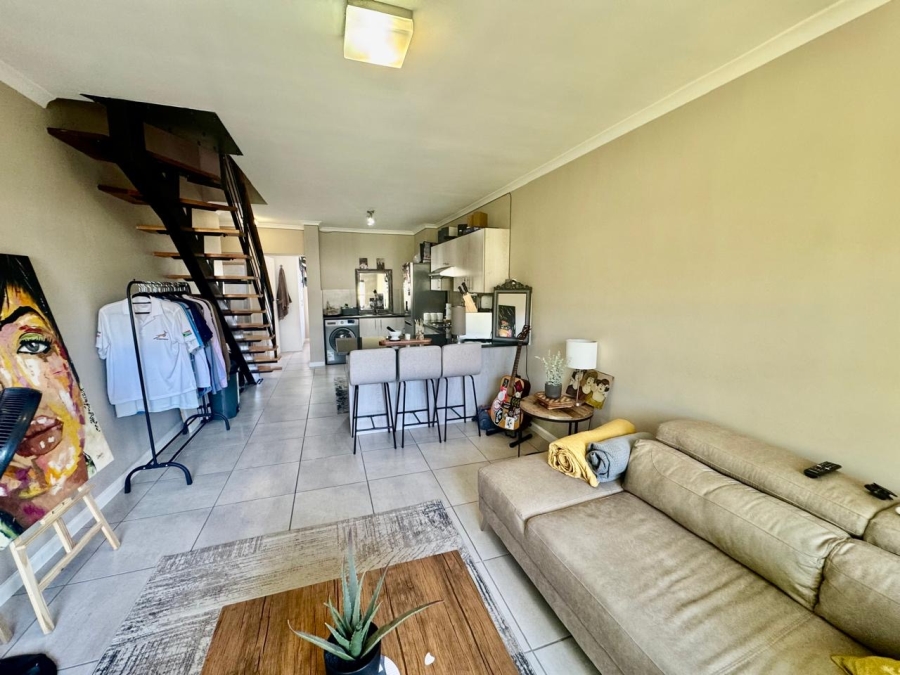 2 Bedroom Property for Sale in Silver Oaks Western Cape